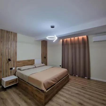 Peace And Love Luxury Apartment In Center, New Bazaar 2 Tirana Exterior photo