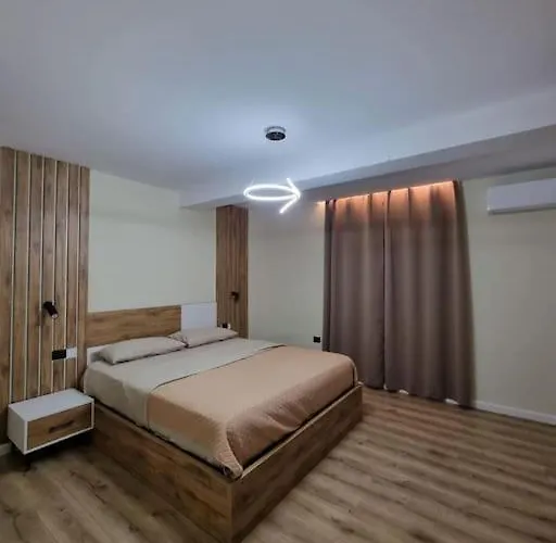 Peace And Love Luxury Apartment In Center, New Bazaar 2