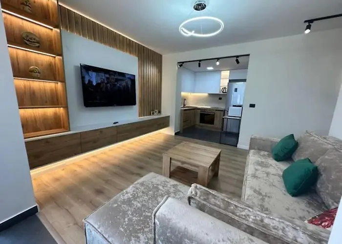 Peace And Love Luxury Apartment In Center, New Bazaar 2